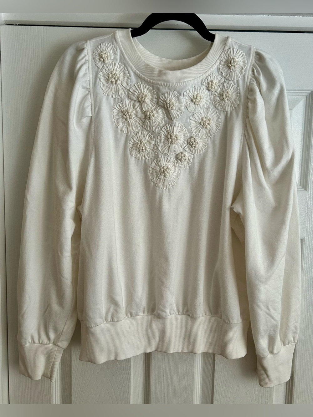 Anthropologie Cream Floral-Appliqué Sweatshirt